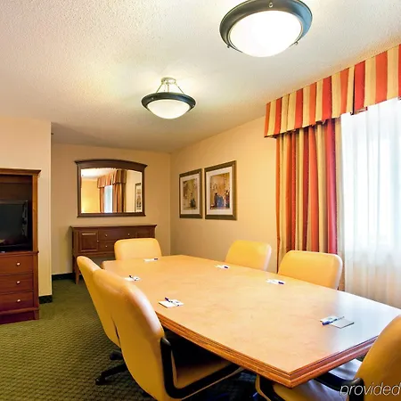 Holiday Inn Express Milwaukee - West Medical Center By Ihg 