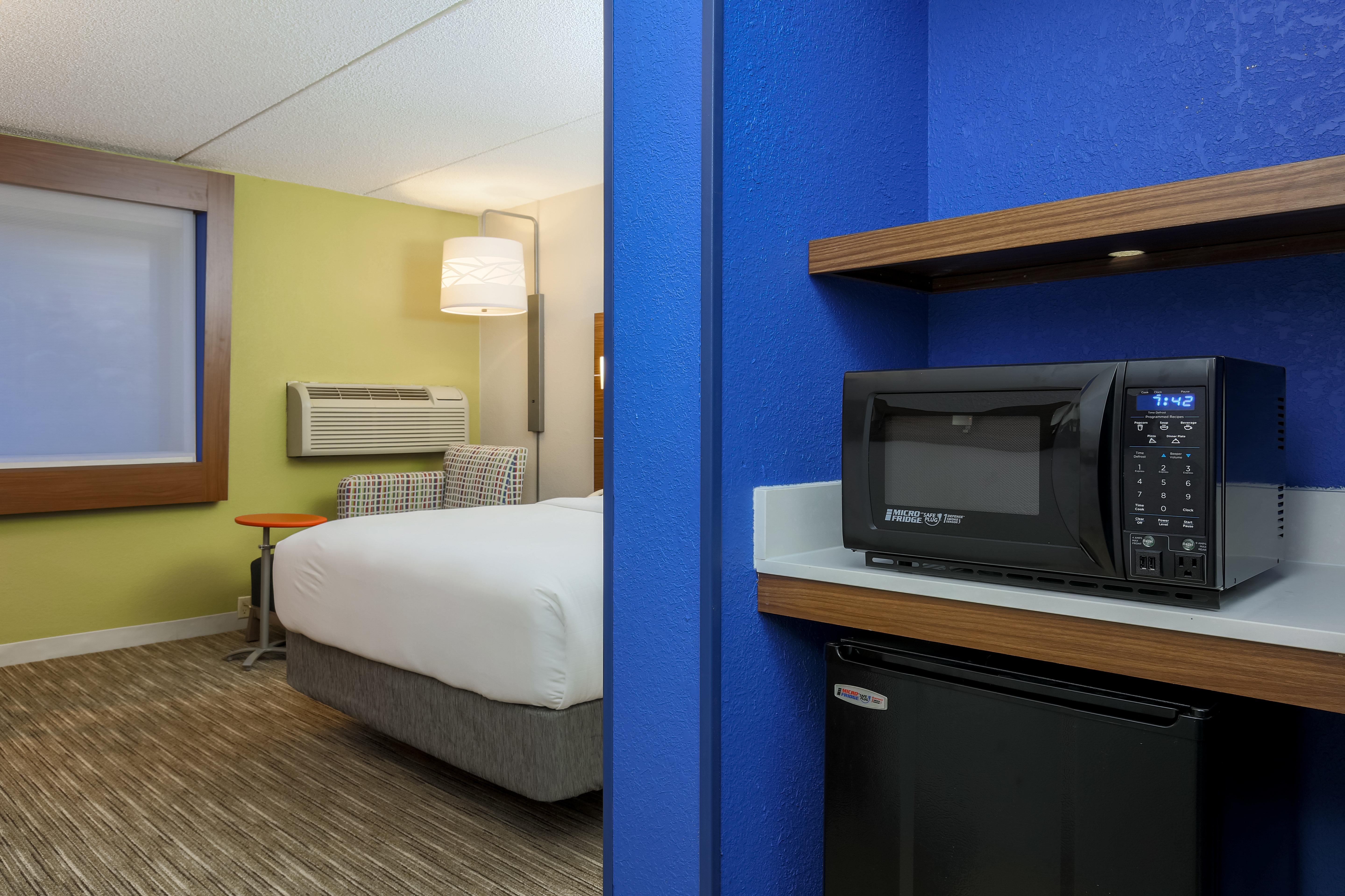 Express Milwaukee - West Medical Center By Ihg Wauwatosa
