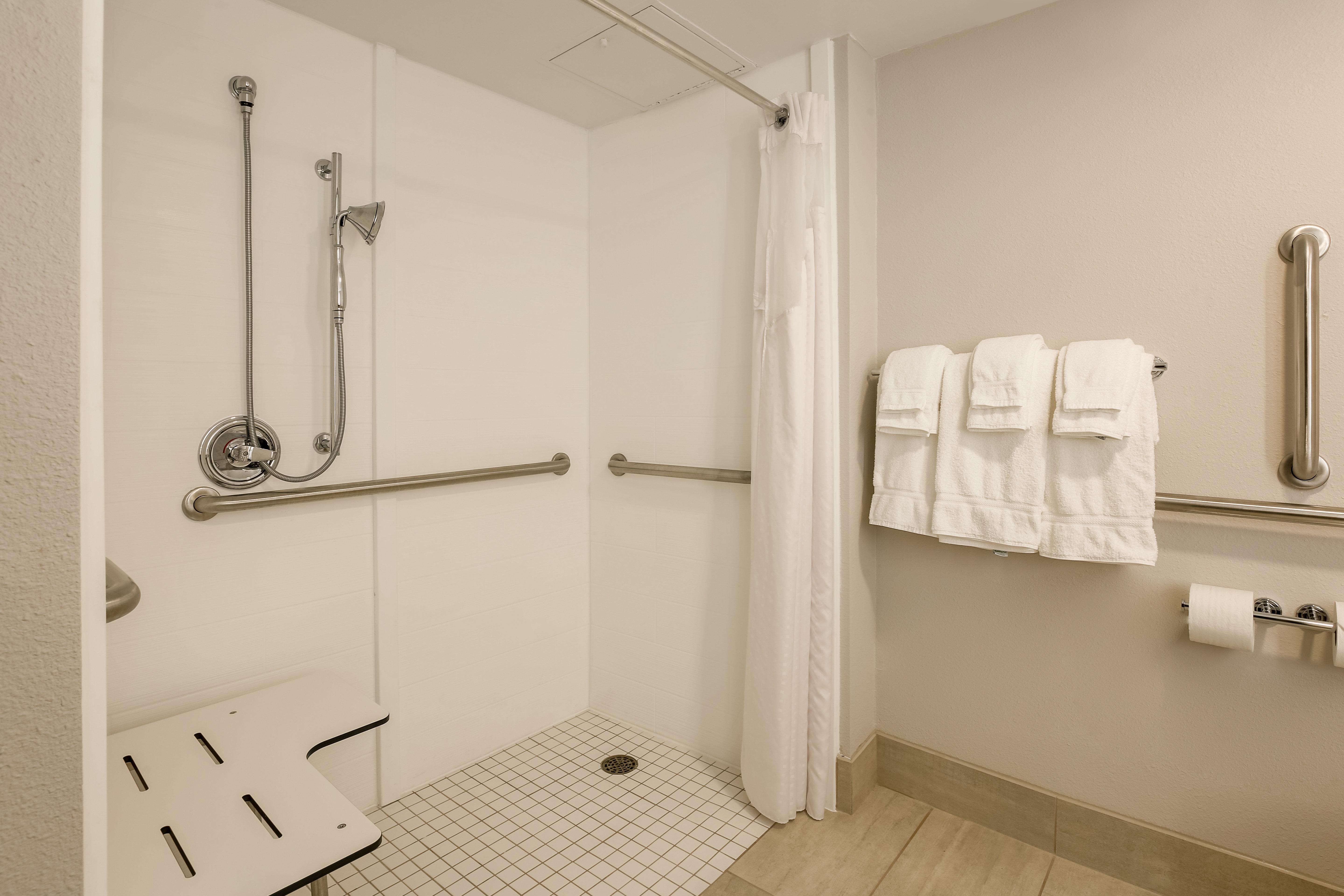 Express Milwaukee - West Medical Center By Ihg Hotel Wauwatosa
