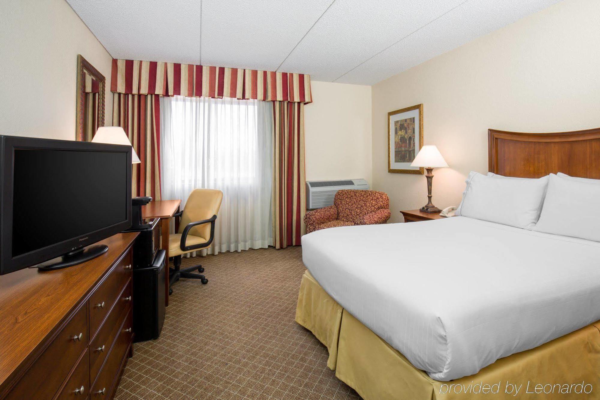Hotel Express Milwaukee - West Medical Center By Ihg 2*